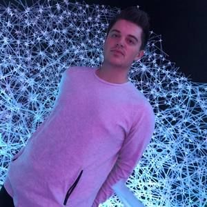 Meet your Posher, Mitch